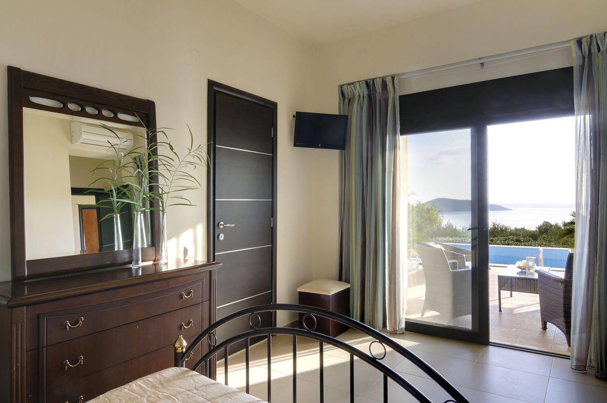 Villa Panorama เอลุนดา ภายนอก รูปภาพ
