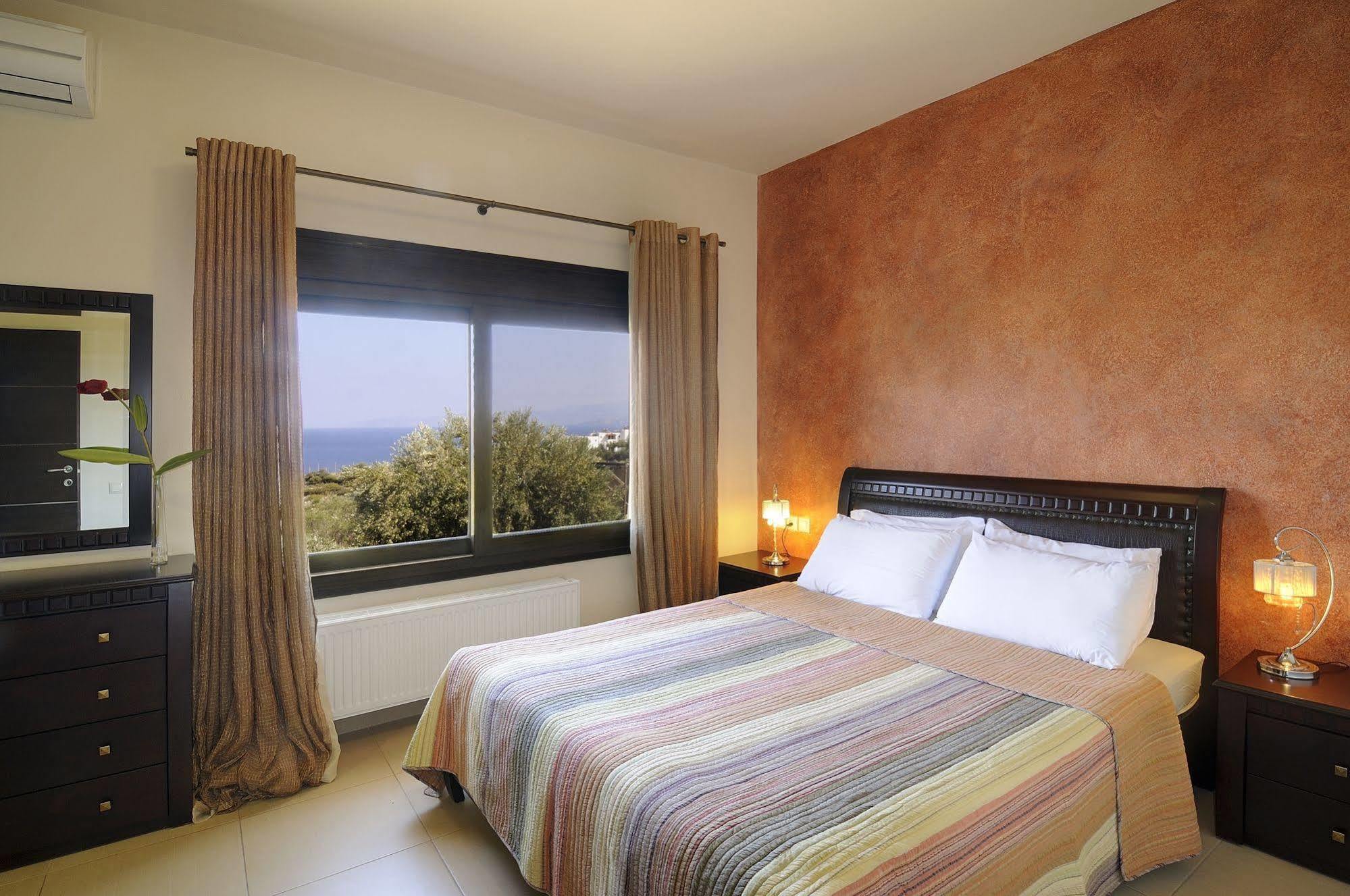 Villa Panorama เอลุนดา ภายนอก รูปภาพ